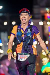 BIB: 5420
                            <button type="button" onclick="openModal(24884294)" class="btn btn-primary btn-sm float-right btn-popup" data-toggle="modal" data-target=".modal-high-quality">
                        <i class="fas fa-shopping-cart"></i> Add to Cart
                    </button>
                                            <button type="button" onclick="isThisMe(24884294, true)" class="btn btn-success btn-sm float-right btn-popup btn-isme hidden" data-toggle="tooltip" data-placement="bottom" title="นี่คือรูปของคุณใช่ไหม คลิกที่นี่เพื่อเอาเข้าอัลบั้ม">
                        <i class="fas fa-plus"></i> Add to album
                    </button>
                    <button type="button" onclick="isThisMe(24884294, false)" class="btn btn-warning btn-sm float-right btn-popup btn-isnotme hidden">
                        <i class="fas fa-ban"></i> Remove from album
                    </button>